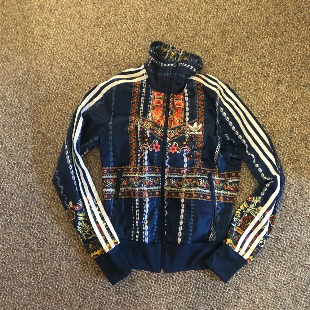 Rare adidas womens xsmall zipup trackjacket